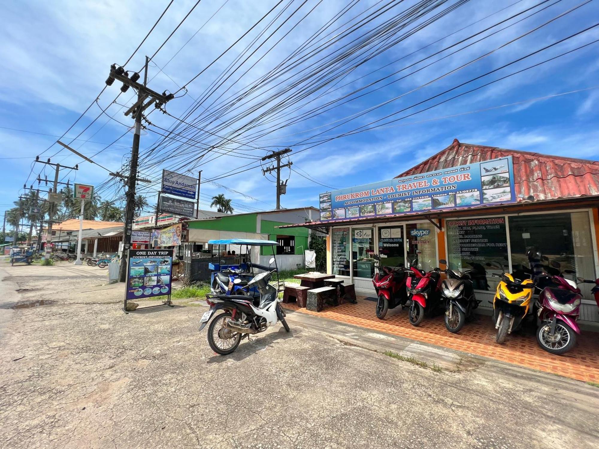 Prukrom Lanta Guesthouse Ko Lanta Exteriör bild