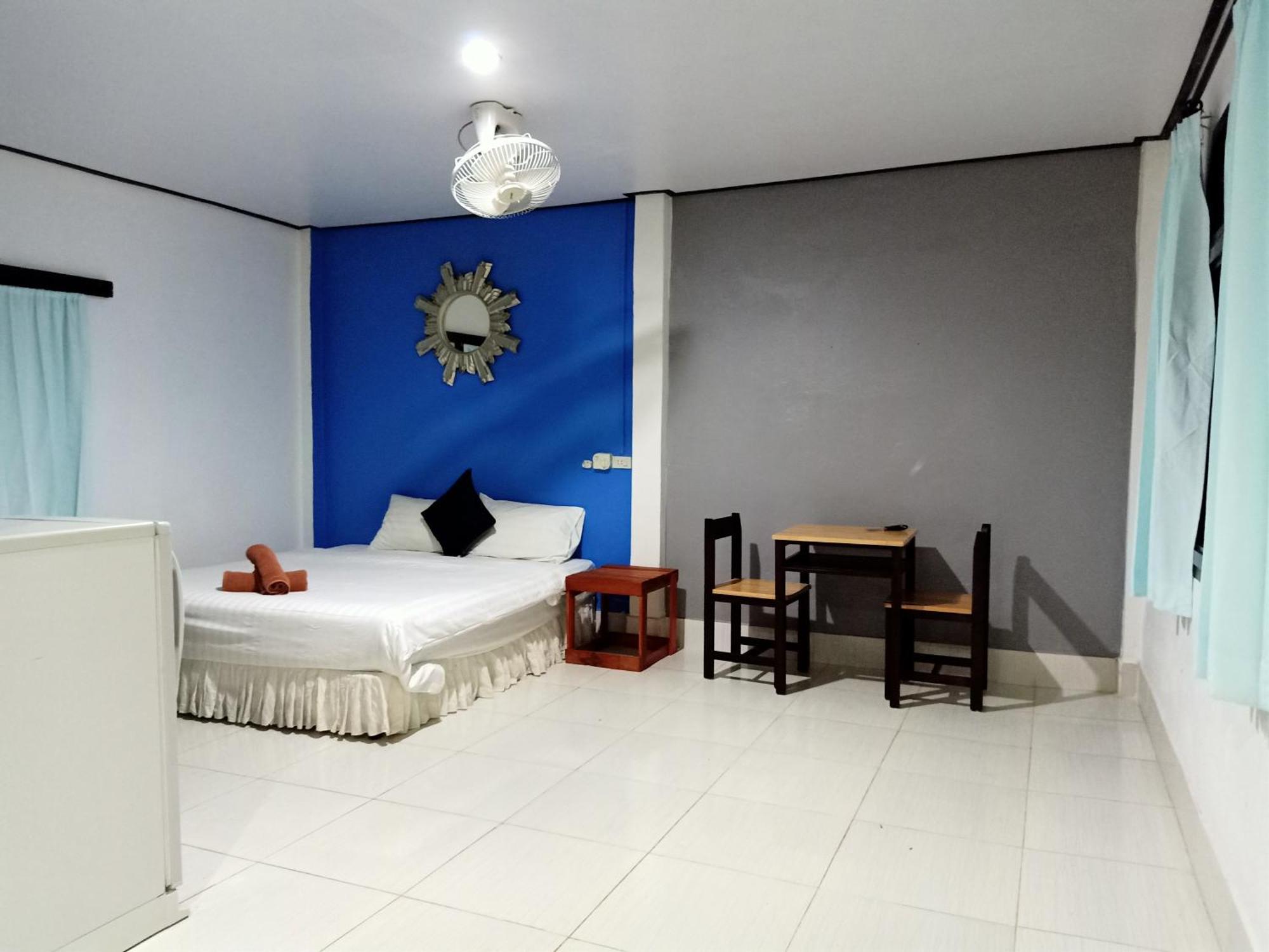 Prukrom Lanta Guesthouse Ko Lanta Rum bild