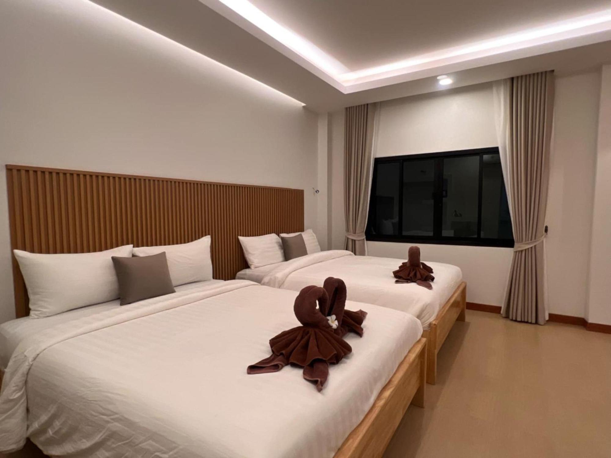 Prukrom Lanta Guesthouse Ko Lanta Exteriör bild