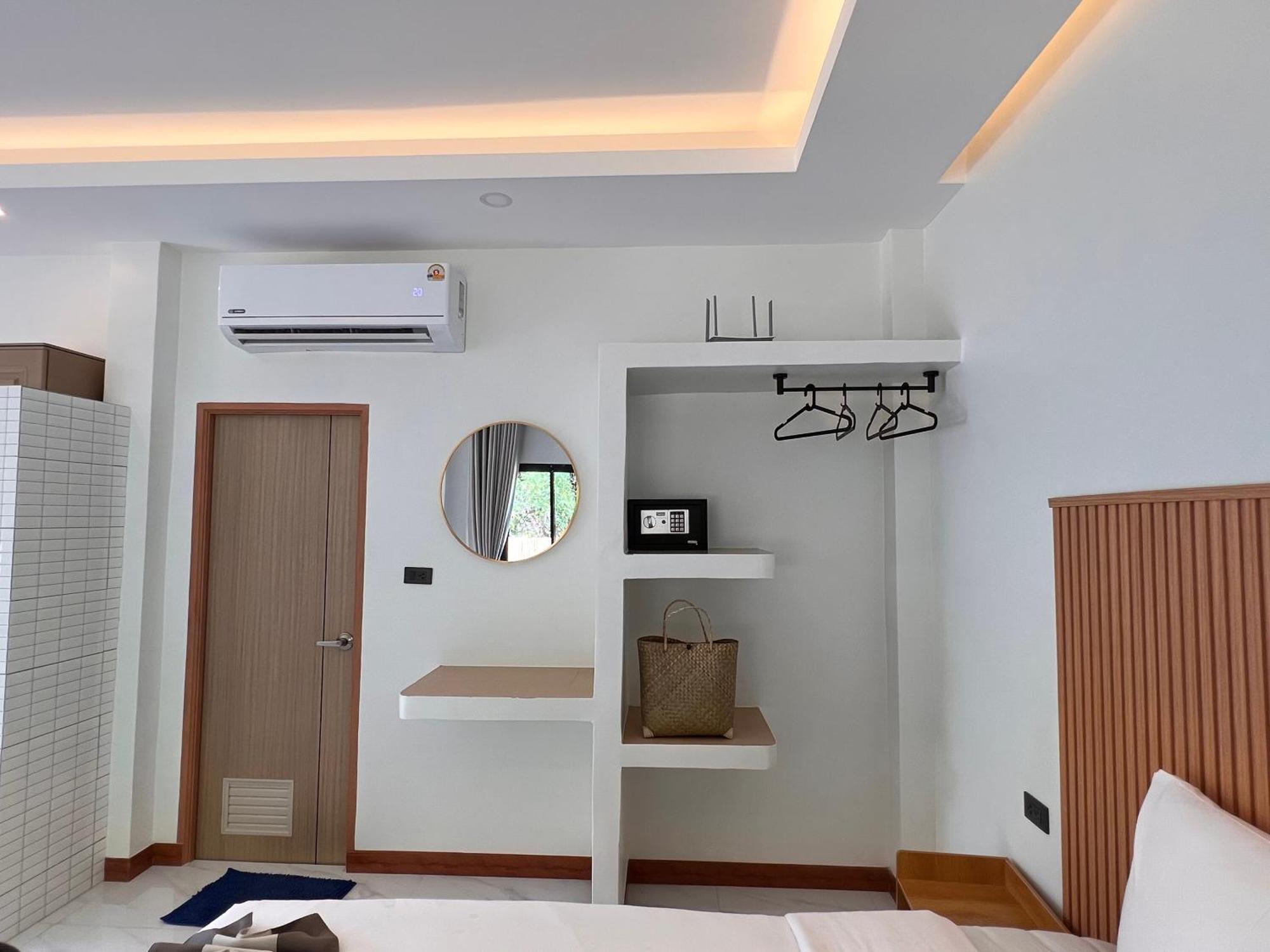 Prukrom Lanta Guesthouse Ko Lanta Exteriör bild