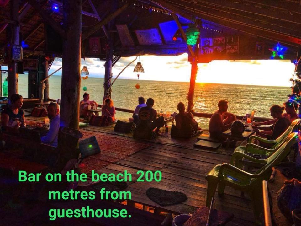 Prukrom Lanta Guesthouse Ko Lanta Exteriör bild